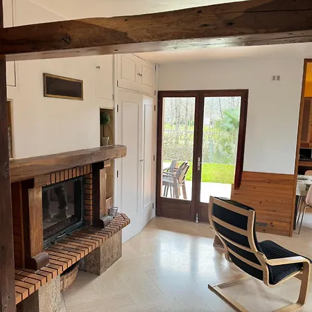 Le Ruisseau Apartment *