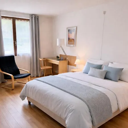 Le Ruisseau Apartment *